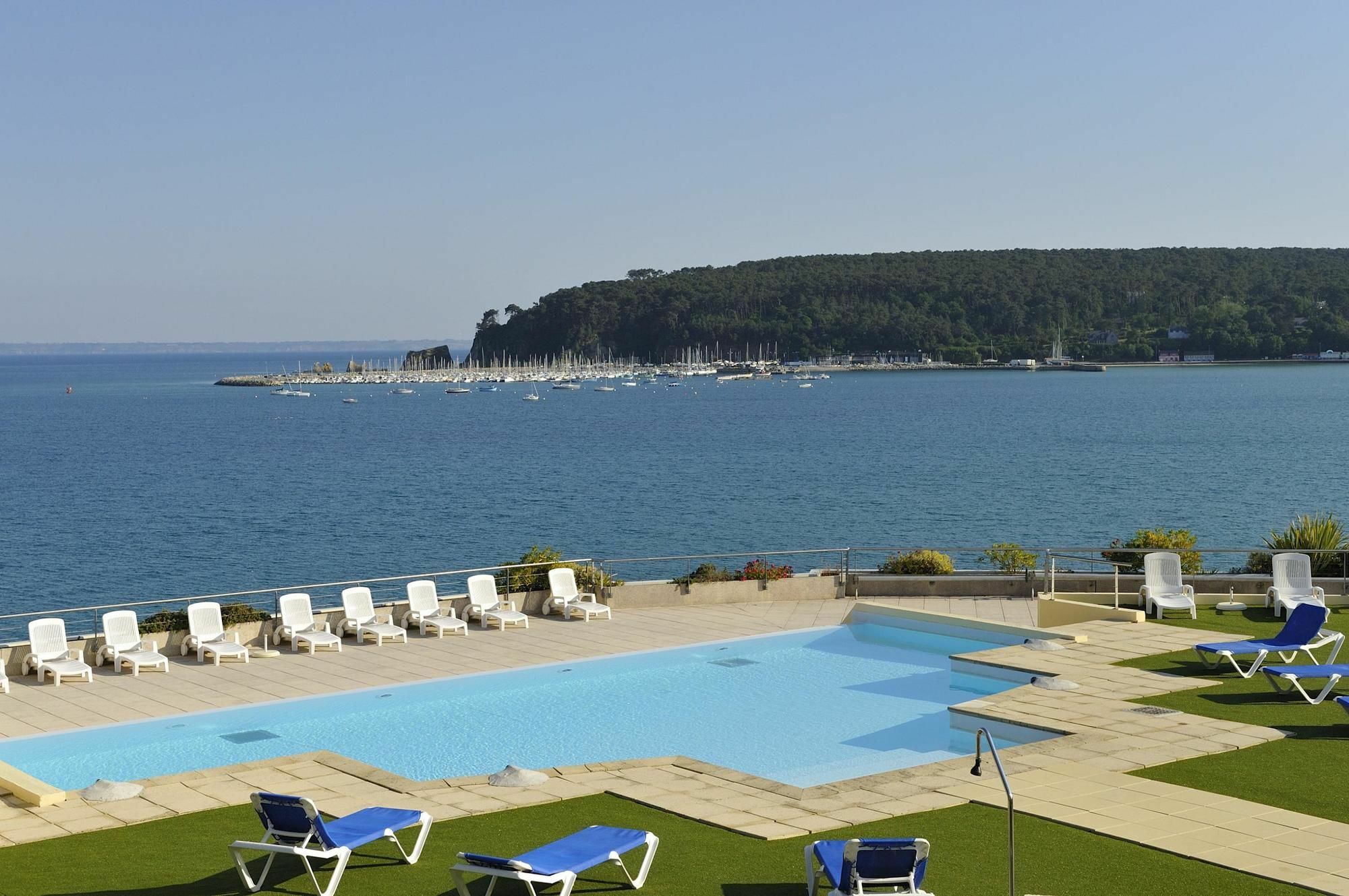 Residence Pierre & Vacances Cap-Morgat クロゾン エクステリア 写真